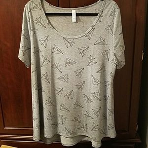 Lularoe Perfect Tee